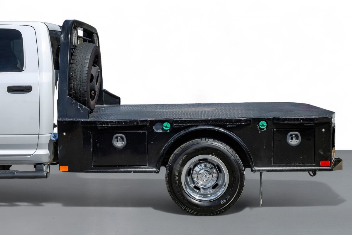 Used 2022 RAM 3500 Tradesman w/ Chrome Appearance Group image 11