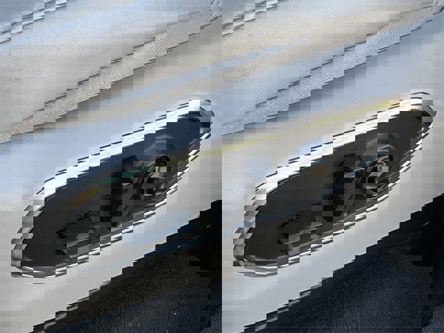 Used 2024 Jeep Wagoneer L Series II image 28