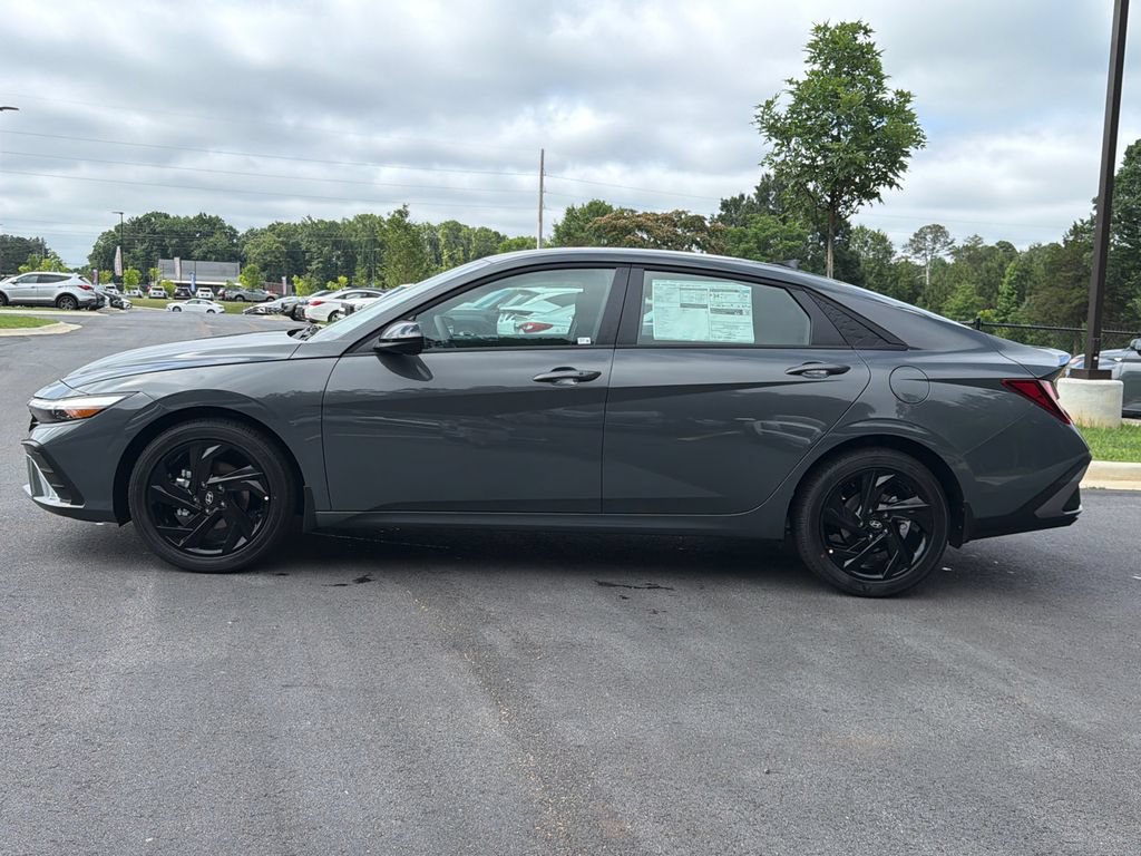 New 2026 Hyundai Elantra Sport FWD image 2