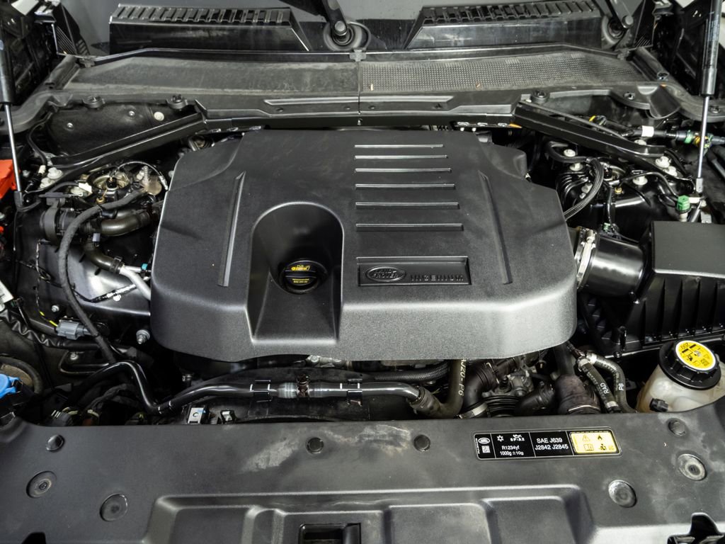 Used 2023 Land Rover Defender 110 X AWD/4WD image 34