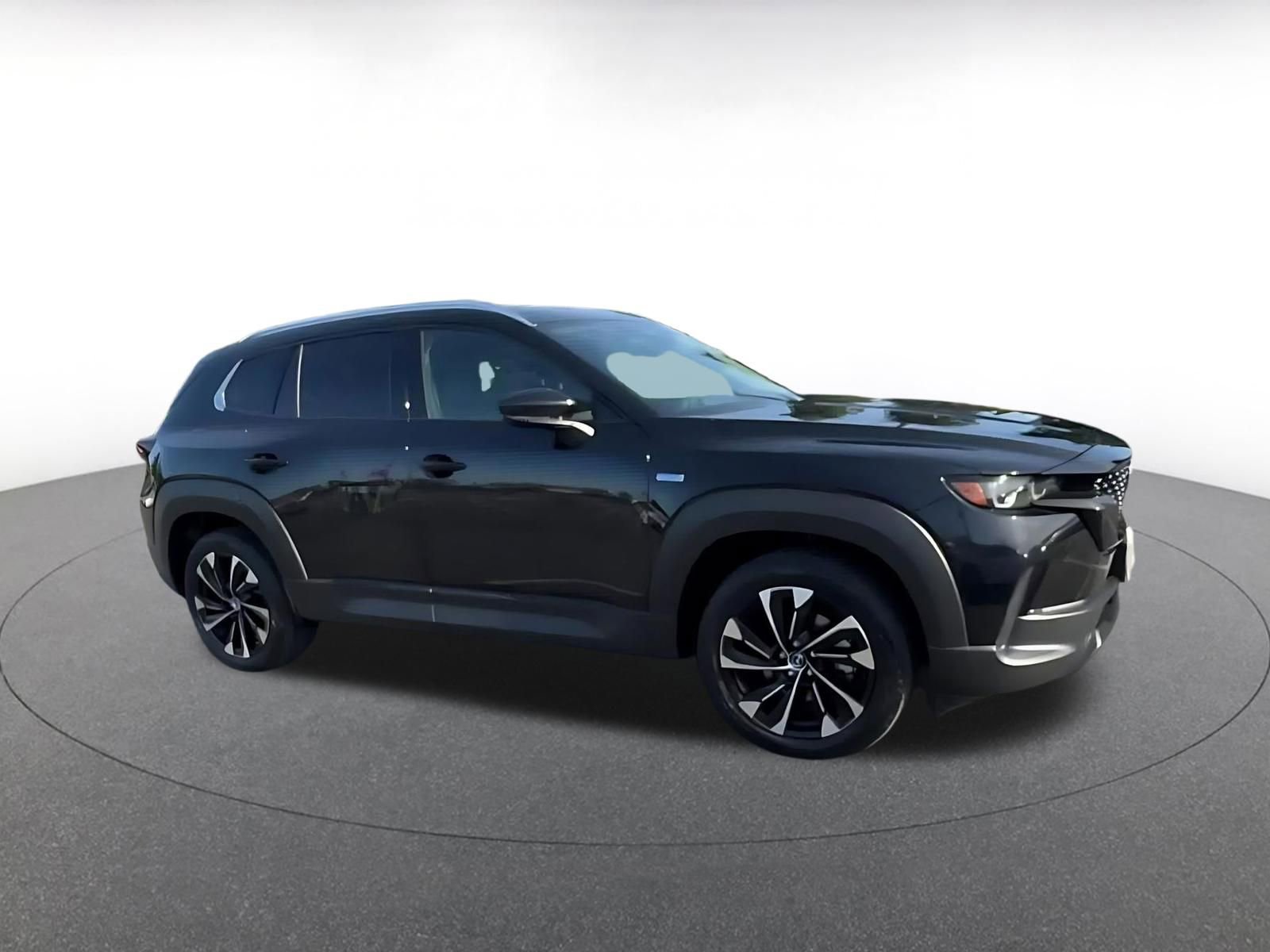 Used 2025 MAZDA CX-50 2.5 Hybrid w/ Premium Plus Pkg image 2