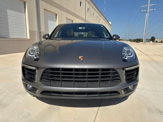 Used 2017 Porsche Macan AWD/4WD image 2