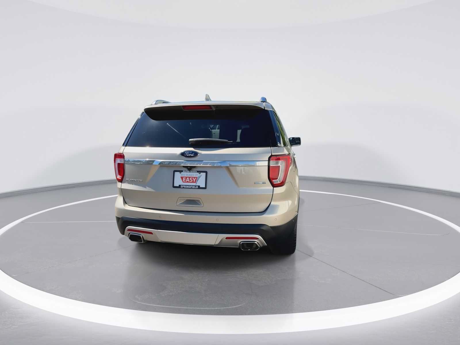 Used 2017 Ford Explorer Platinum AWD/4WD image 7