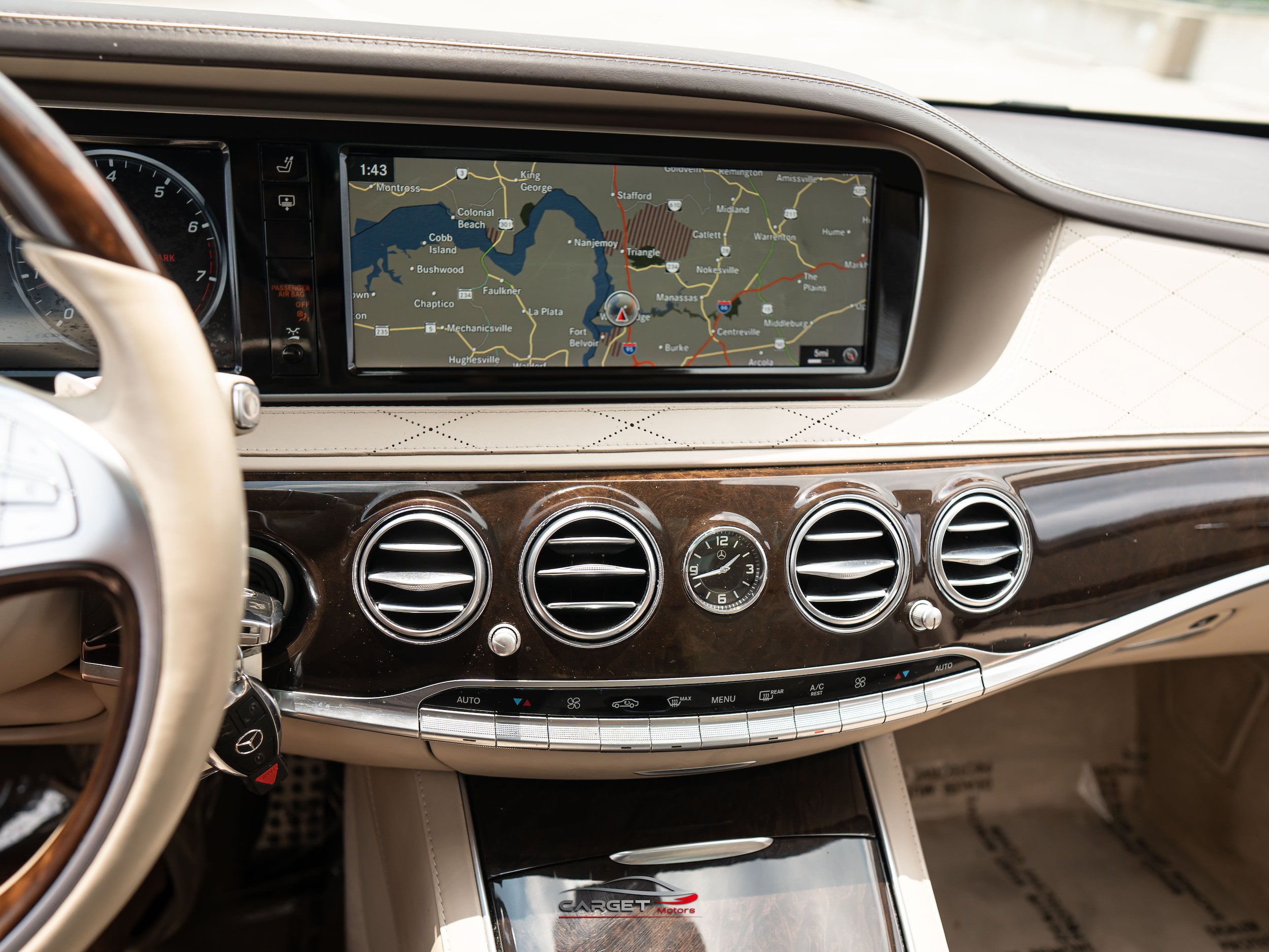 Used 2015 Mercedes-Benz S 550 4MATIC Sedan image 30