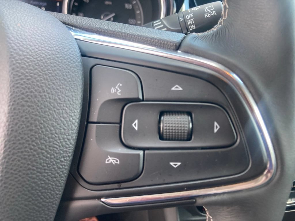 Certified 2023 Buick Encore GX Select w/ Sport Touring Package FWD image 32