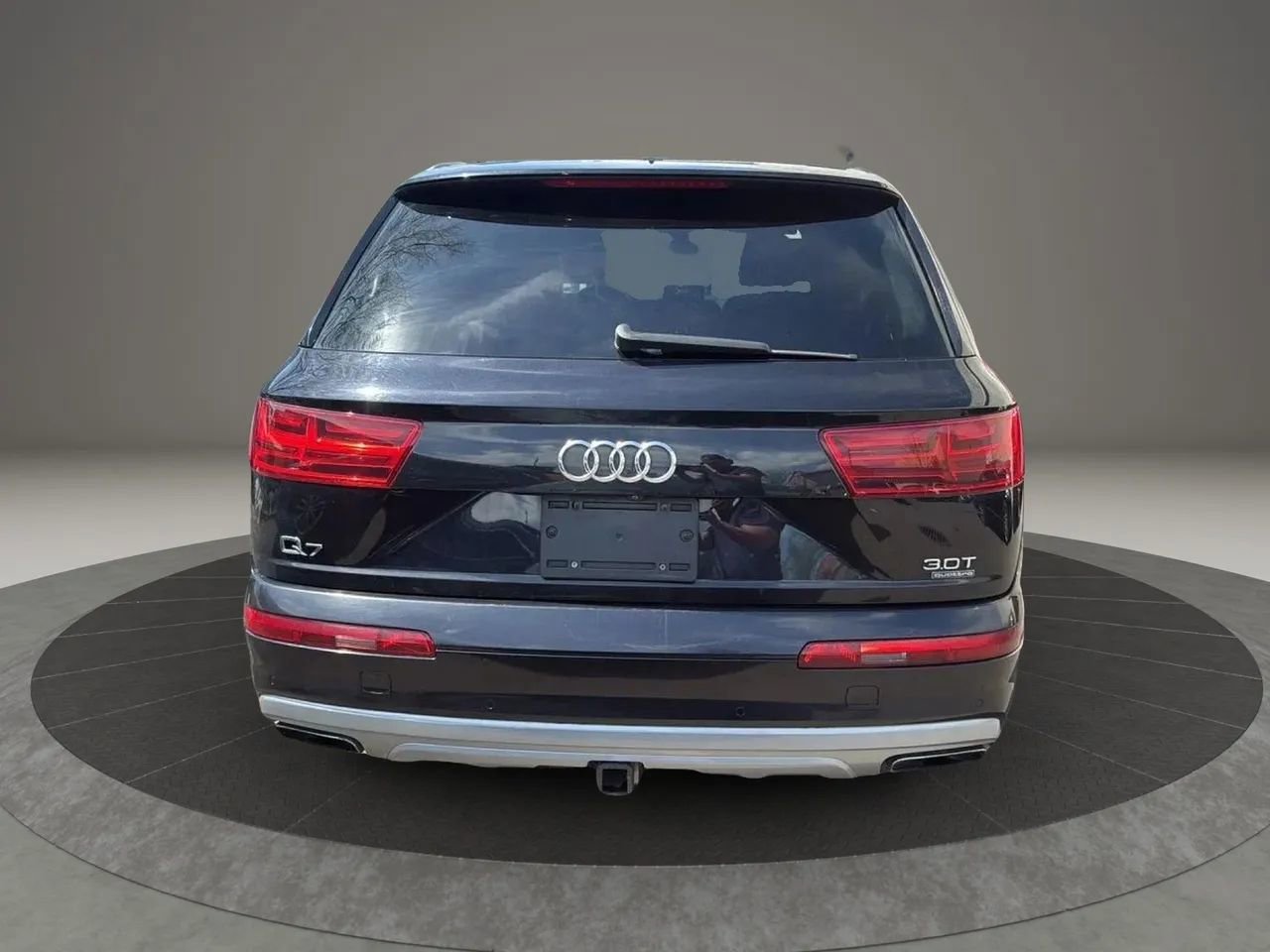 Used 2017 Audi Q7 3.0T Premium Plus w/ Premium Plus Package AWD/4WD image 6