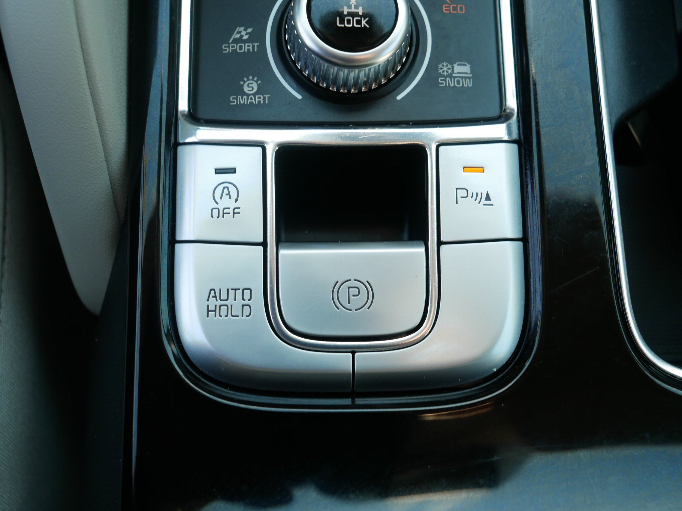 Certified 2024 Kia Telluride S w/ S Sunroof Package AWD/4WD image 31