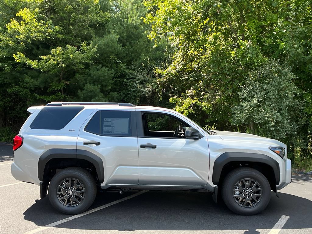 New 2026 Toyota 4Runner SR5 AWD/4WD image 6