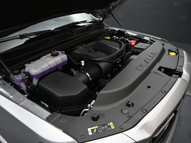 New 2026 RAM 1500 4x4 Crew Cab image 41