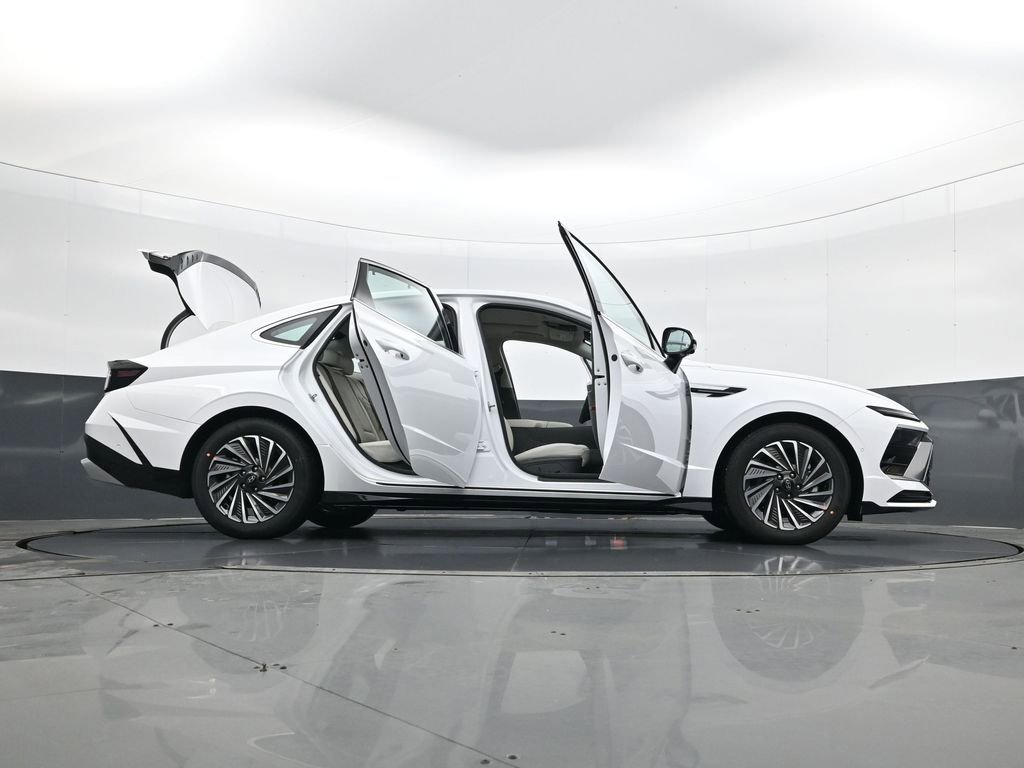 New 2026 Hyundai Sonata Limited FWD image 33