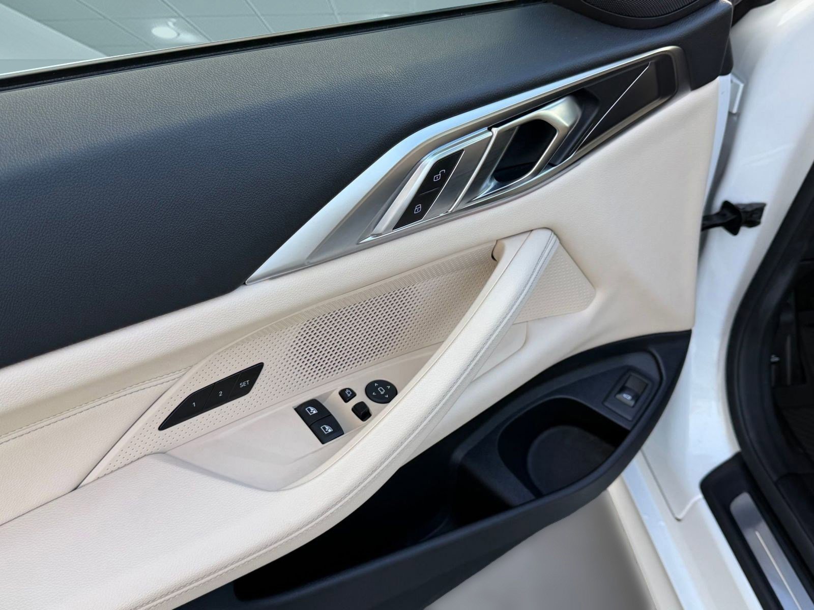 Certified 2023 BMW 430i Coupe w/ Premium Package image 22