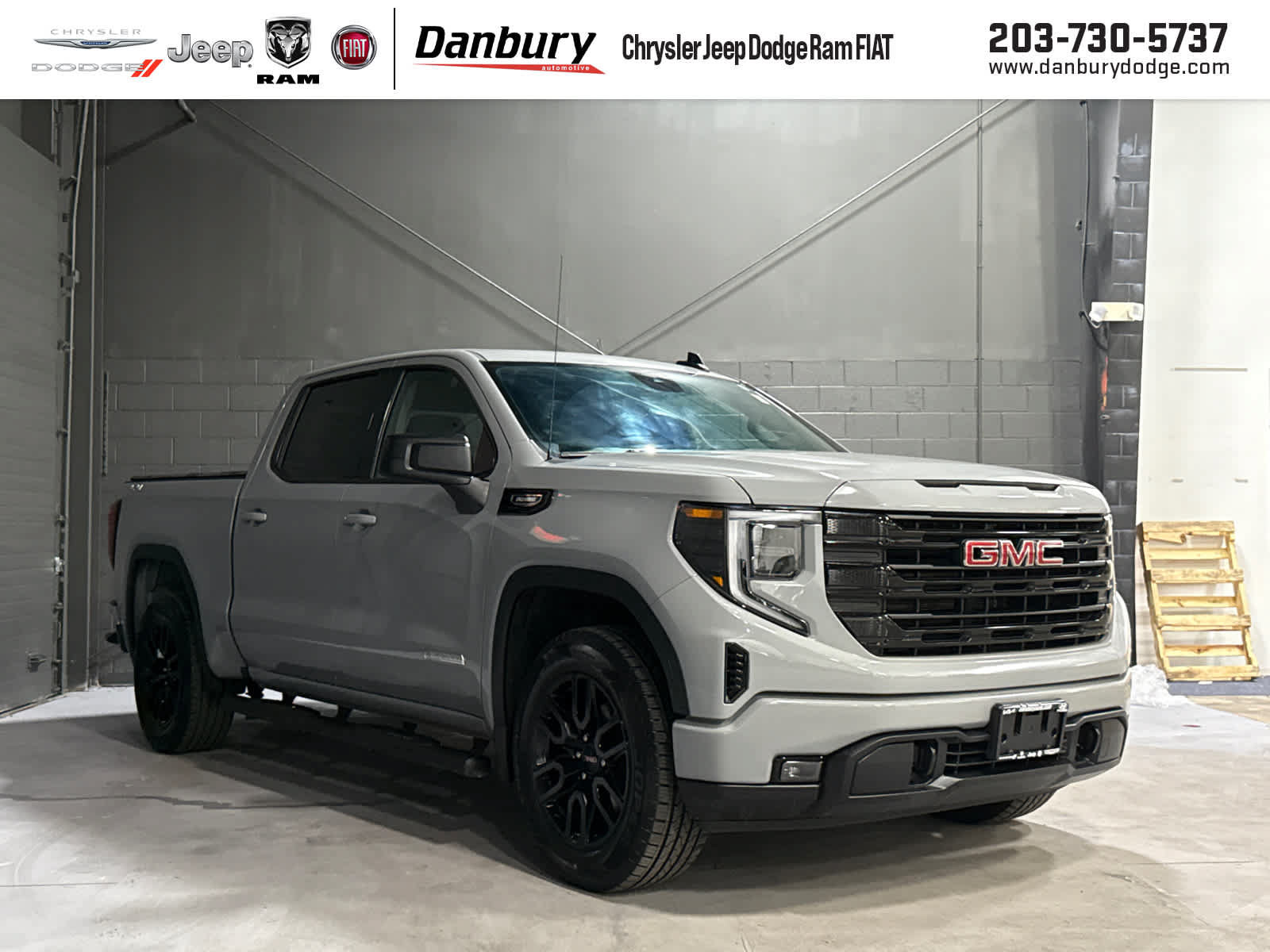 Used 2024 GMC Sierra 1500 Elevation