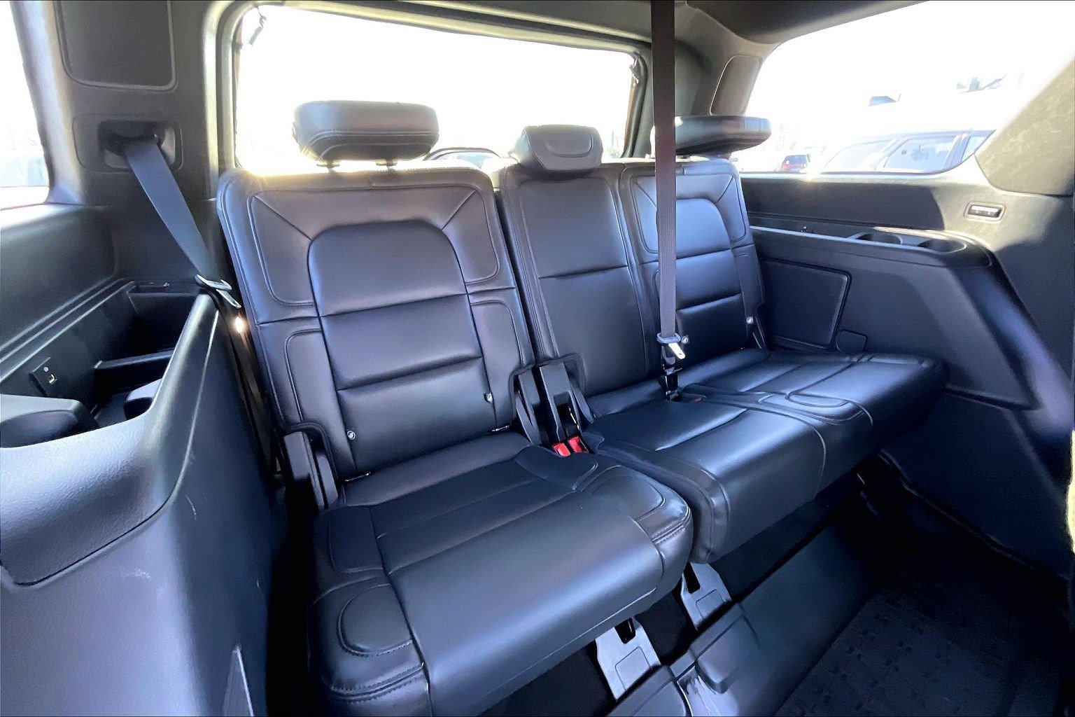 Used 2024 Lincoln Navigator Reserve w/ Equipment Group 201A image 26