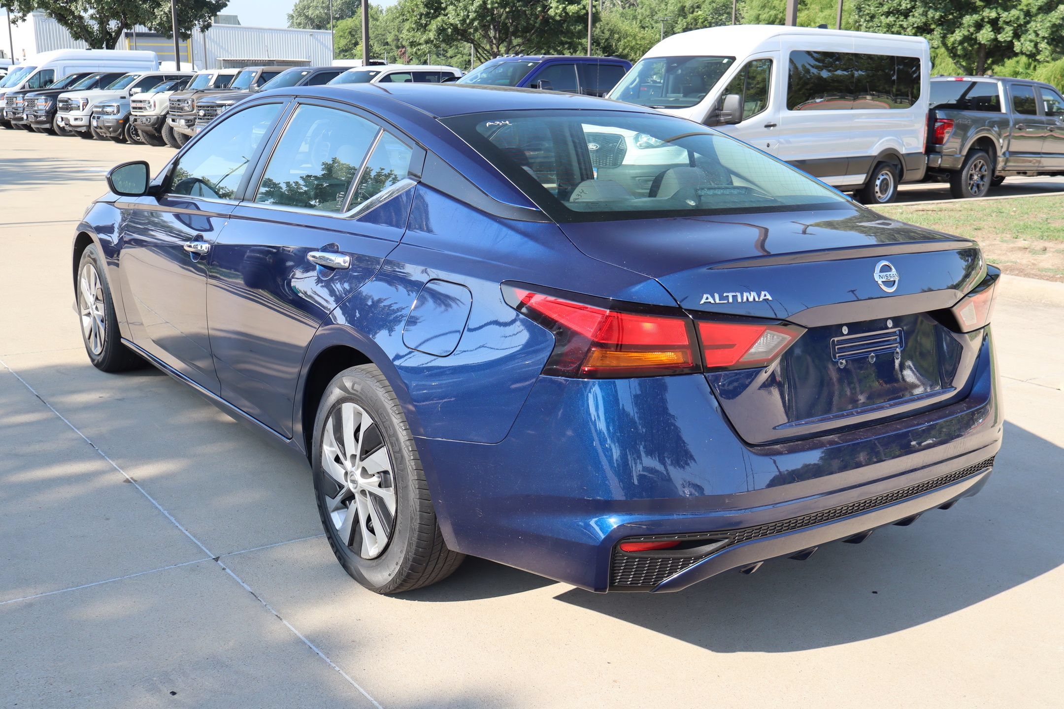 Used 2021 Nissan Altima 2.5 S FWD image 6