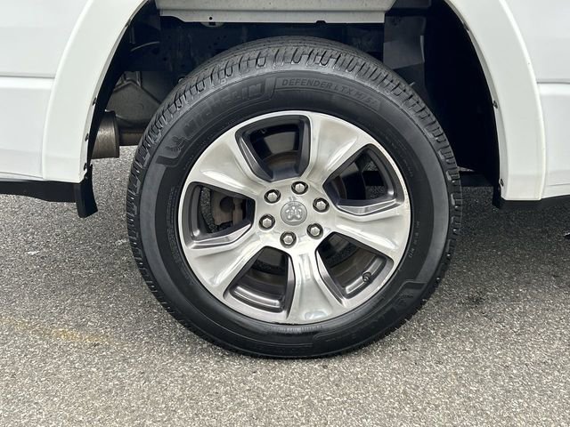 Used 2022 RAM 1500 Laramie AWD/4WD image 12