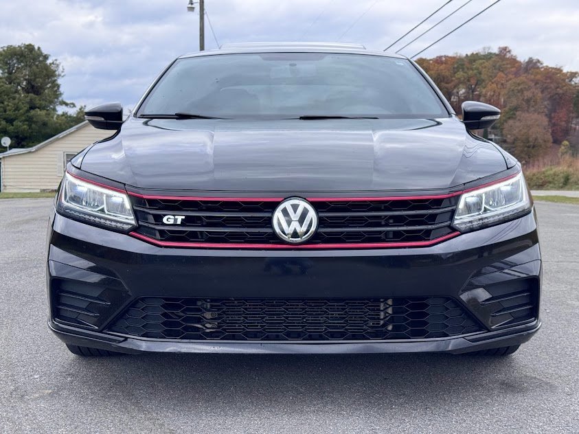 Used 2018 Volkswagen Passat 3.6 image 27