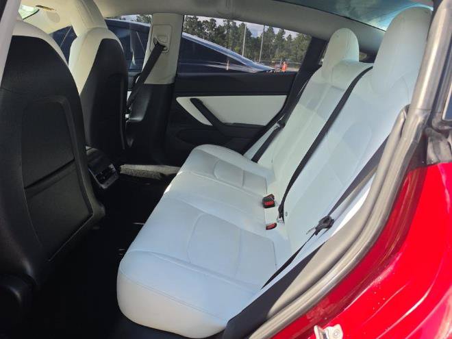 Used 2018 Tesla Model 3 Long Range AWD/4WD image 9