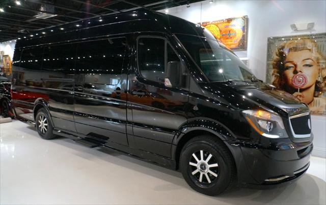 Used 2015 Mercedes-Benz Sprinter 2500 image 2