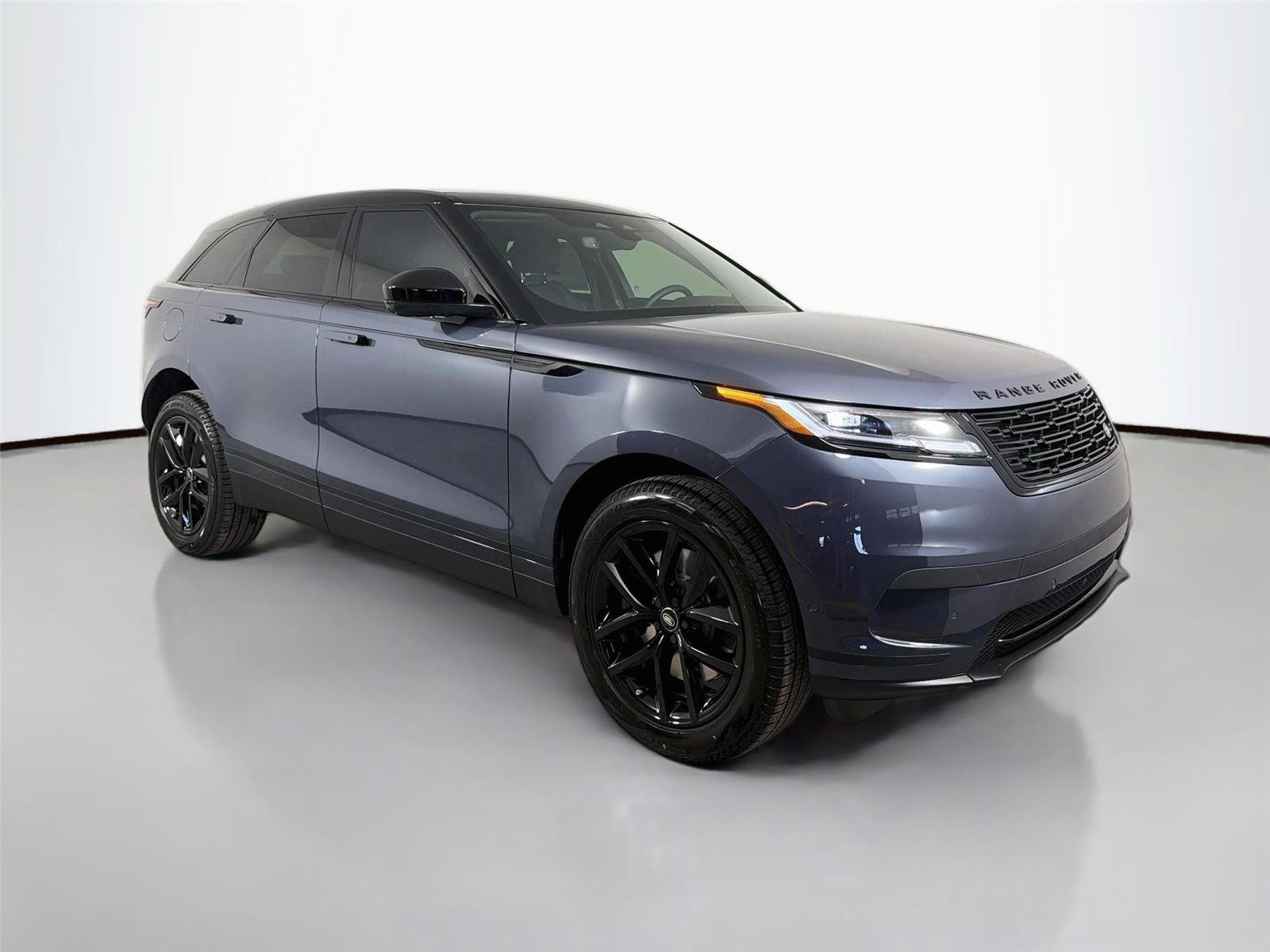 New 2026 Land Rover Range Rover Velar S AWD/4WD image 3