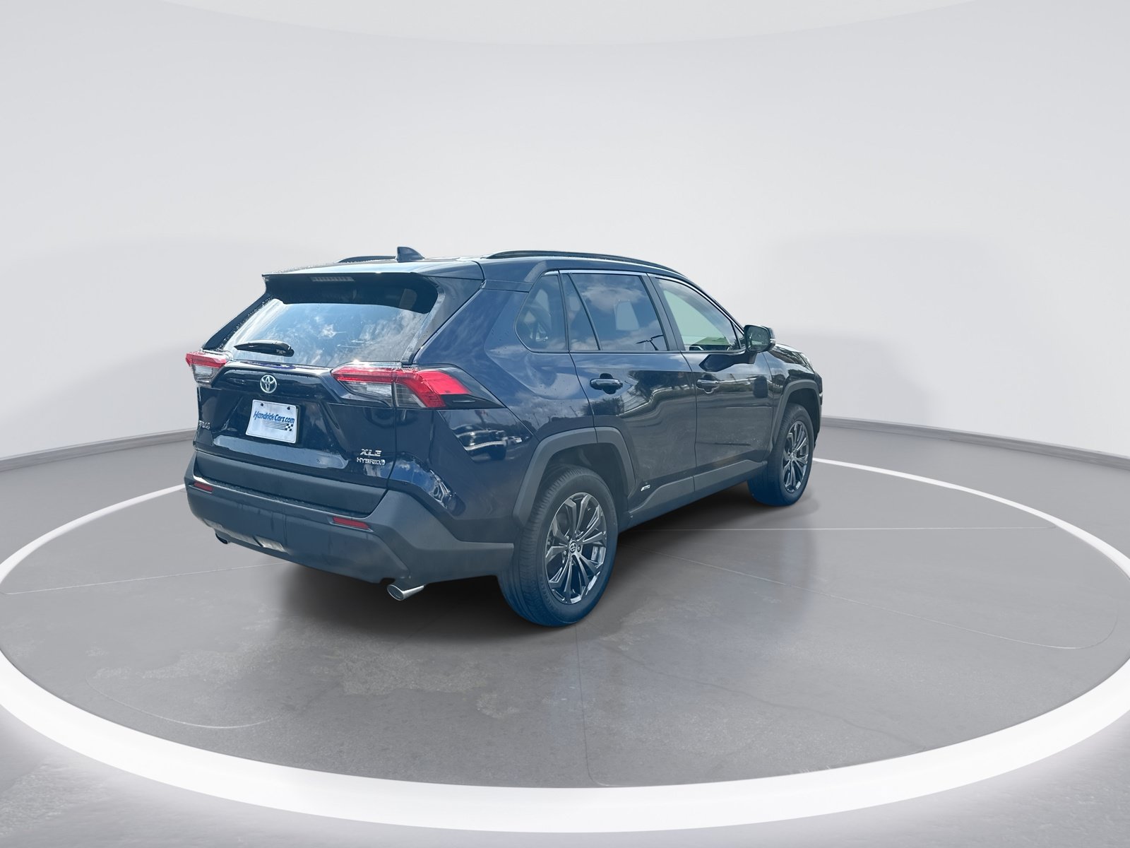 Used 2024 Toyota RAV4 XLE Premium w/ Weather Package AWD/4WD image 9