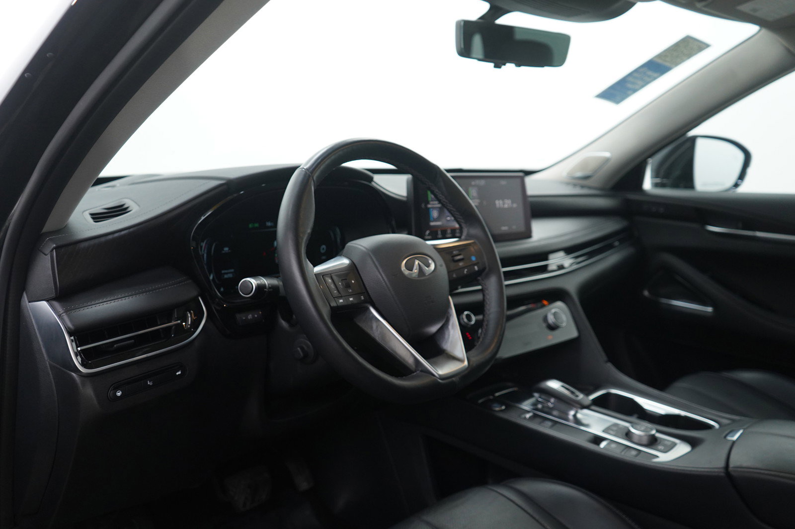 Used 2024 INFINITI QX60 Sensory image 18