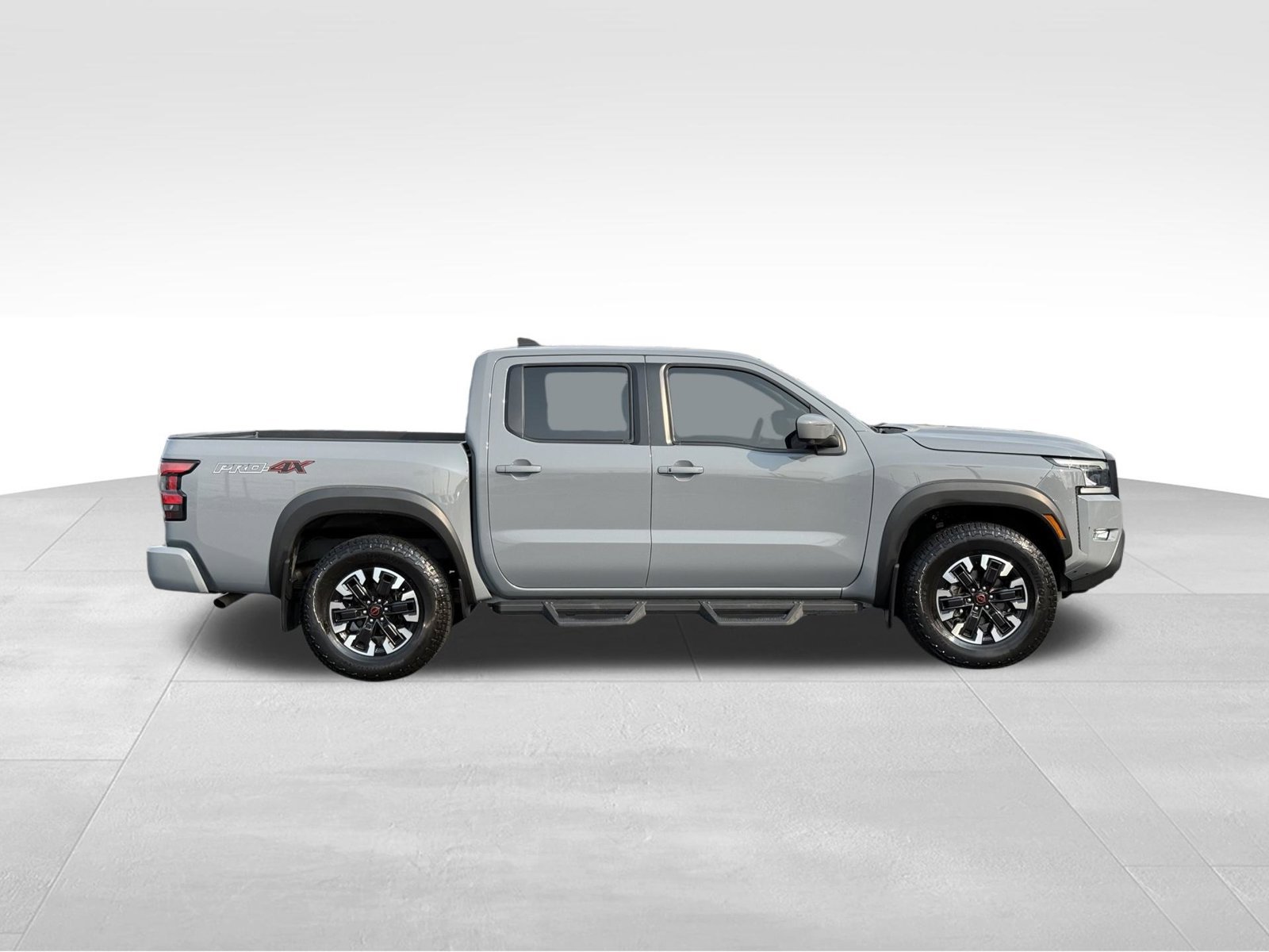 Used 2023 Nissan Frontier PRO-4X w/ Pro Convenience Package AWD/4WD image 3