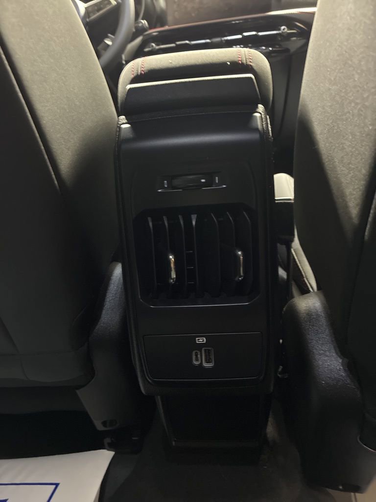 Used 2024 Dodge Hornet GT w/ GT Blacktop Package image 24