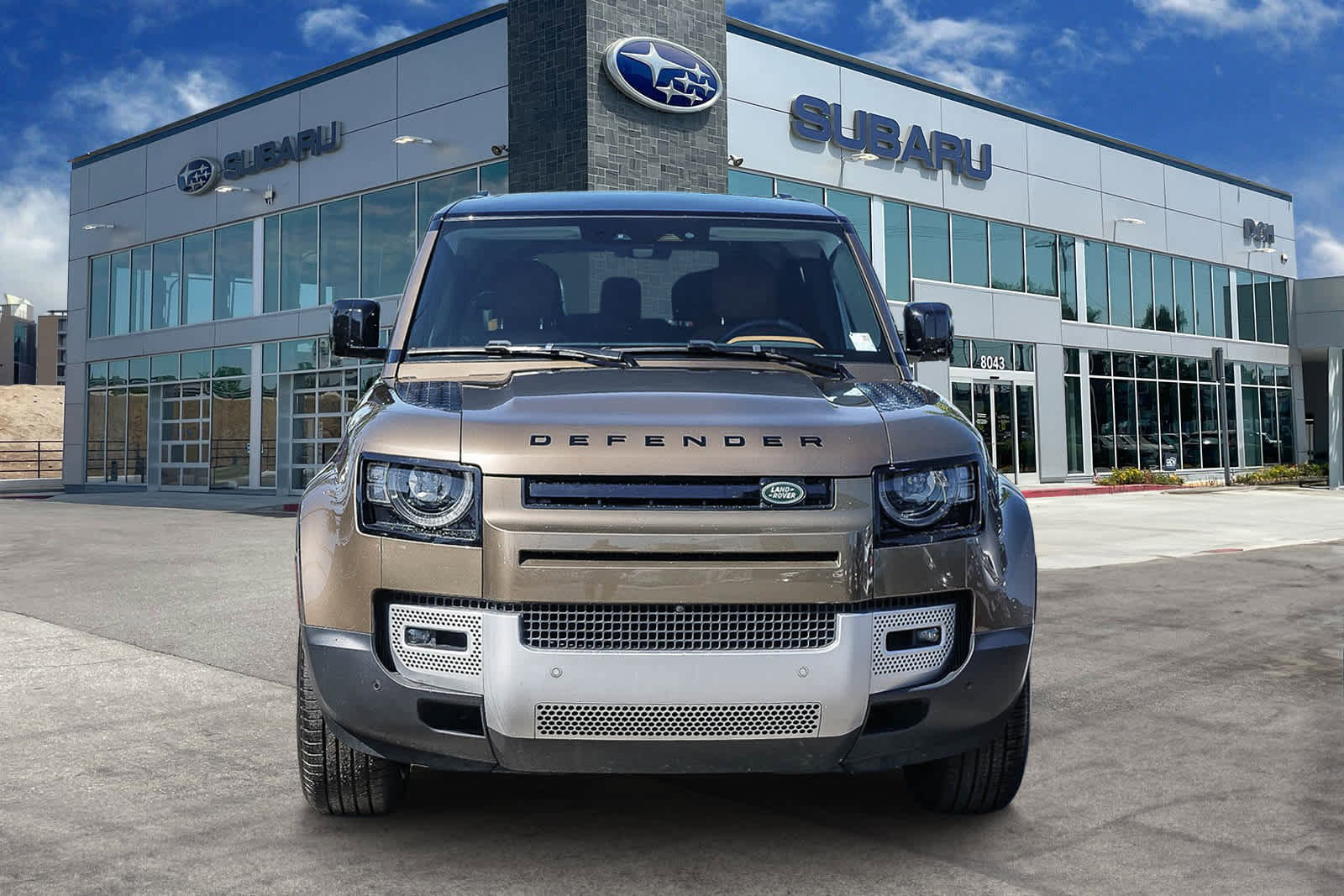 Used 2024 Land Rover Defender 130 S image 2