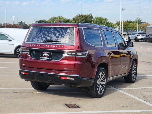 Used 2022 Jeep Grand Wagoneer Series III AWD/4WD image 15