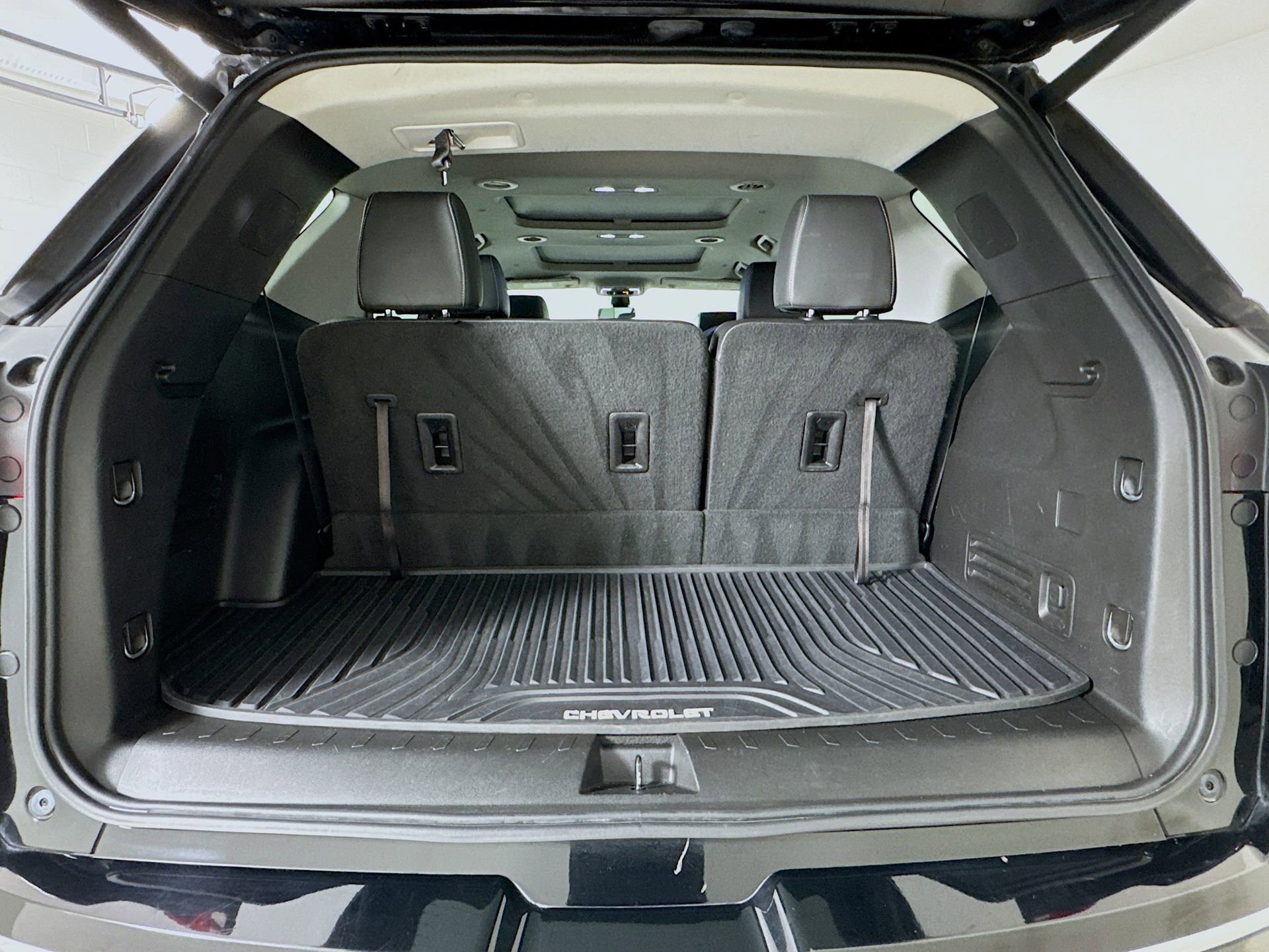 Used 2020 Chevrolet Traverse Premier image 28