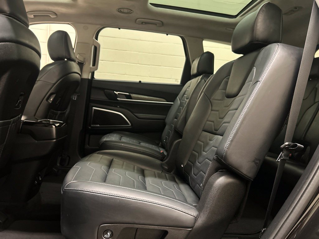 Used 2020 Kia Telluride SX w/ SX Prestige Package AWD/4WD image 9