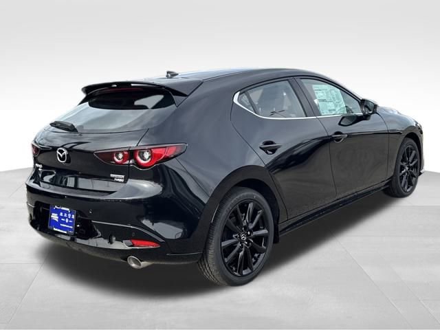 New 2026 MAZDA MAZDA3 Hatchback w/Premium Plus Pkg image 5