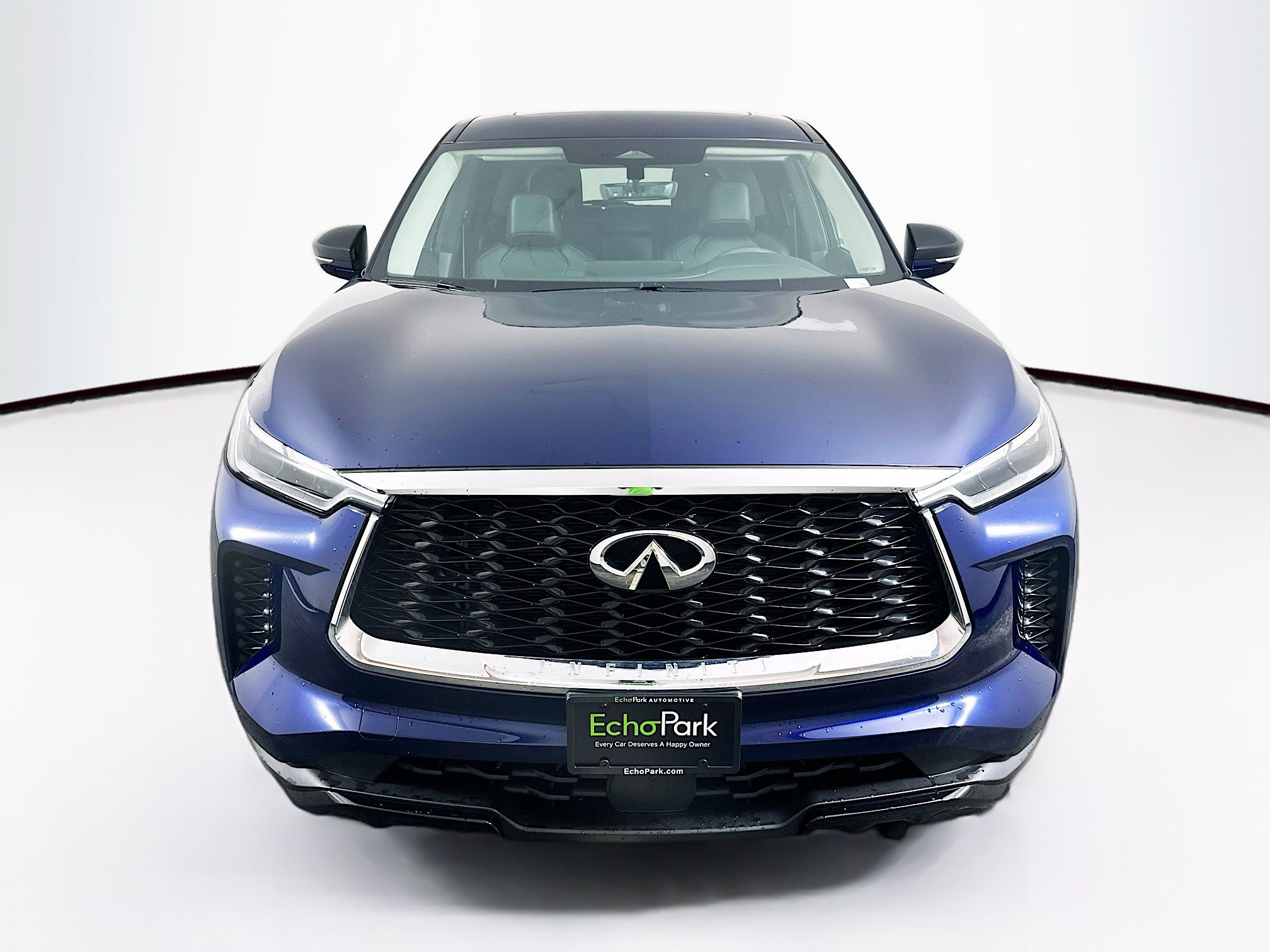 Used 2023 INFINITI QX60 Pure AWD/4WD image 2