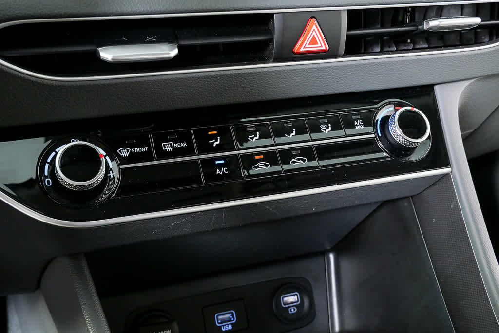 Used 2023 Hyundai Sonata SE FWD image 15