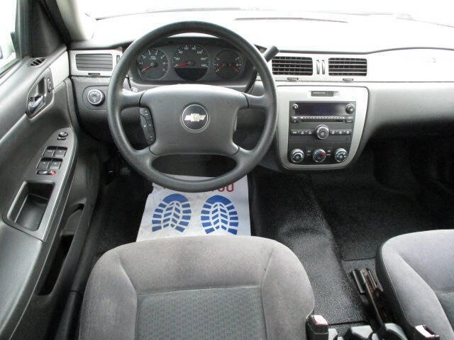 Used 2007 Chevrolet Impala Police Unmarked 4dr Sedan image 11