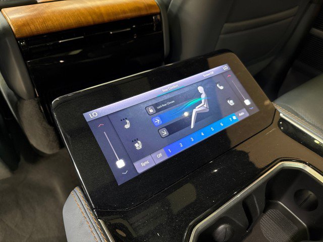 Used 2022 Jeep Grand Wagoneer Series II w/ Premium Group II image 48