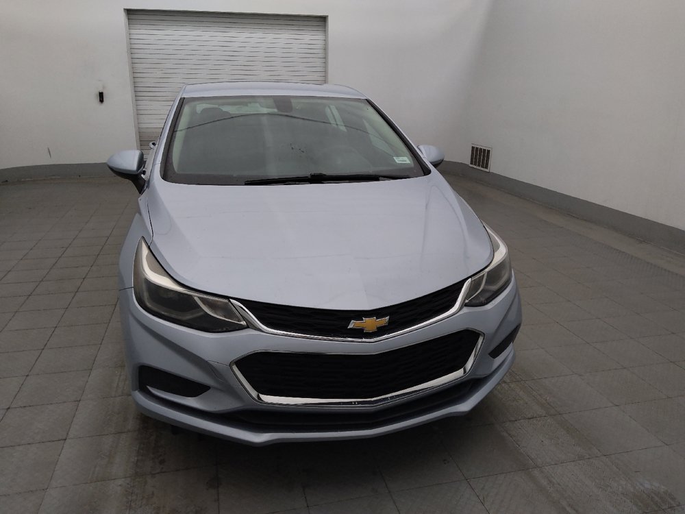 Used 2018 Chevrolet Cruze LT w/ Convenience Package FWD image 14