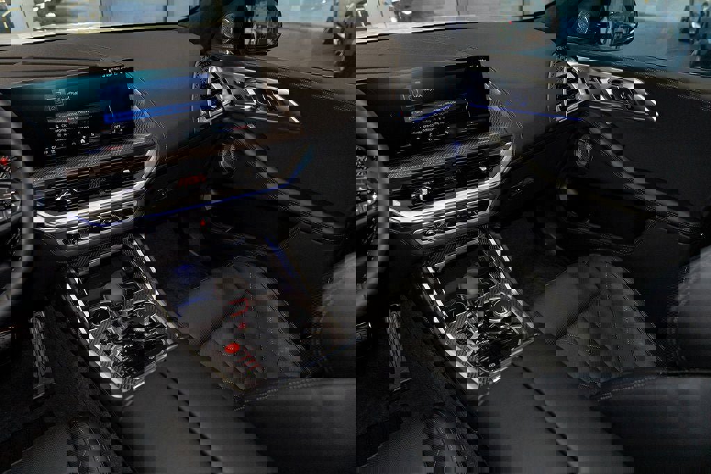 Used 2026 BMW XM Label Red image 39