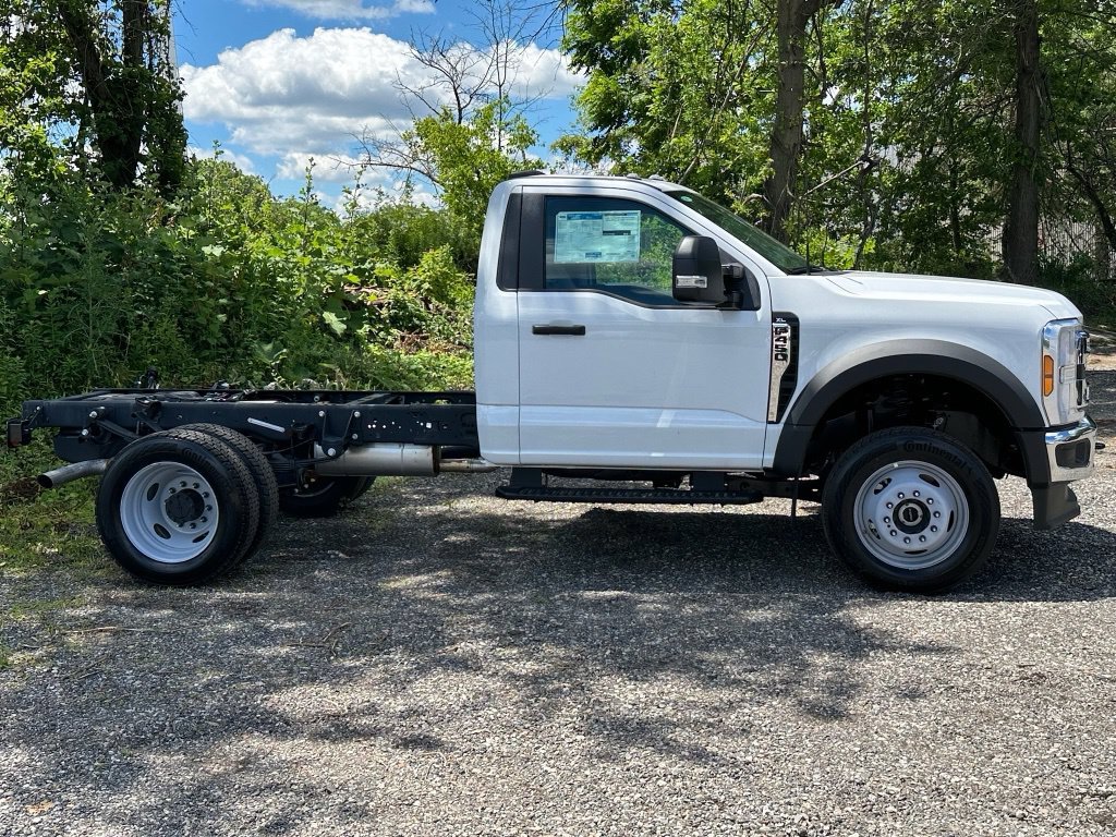 New 2026 Ford F450 XL w/ XL Chrome Package AWD/4WD image 3
