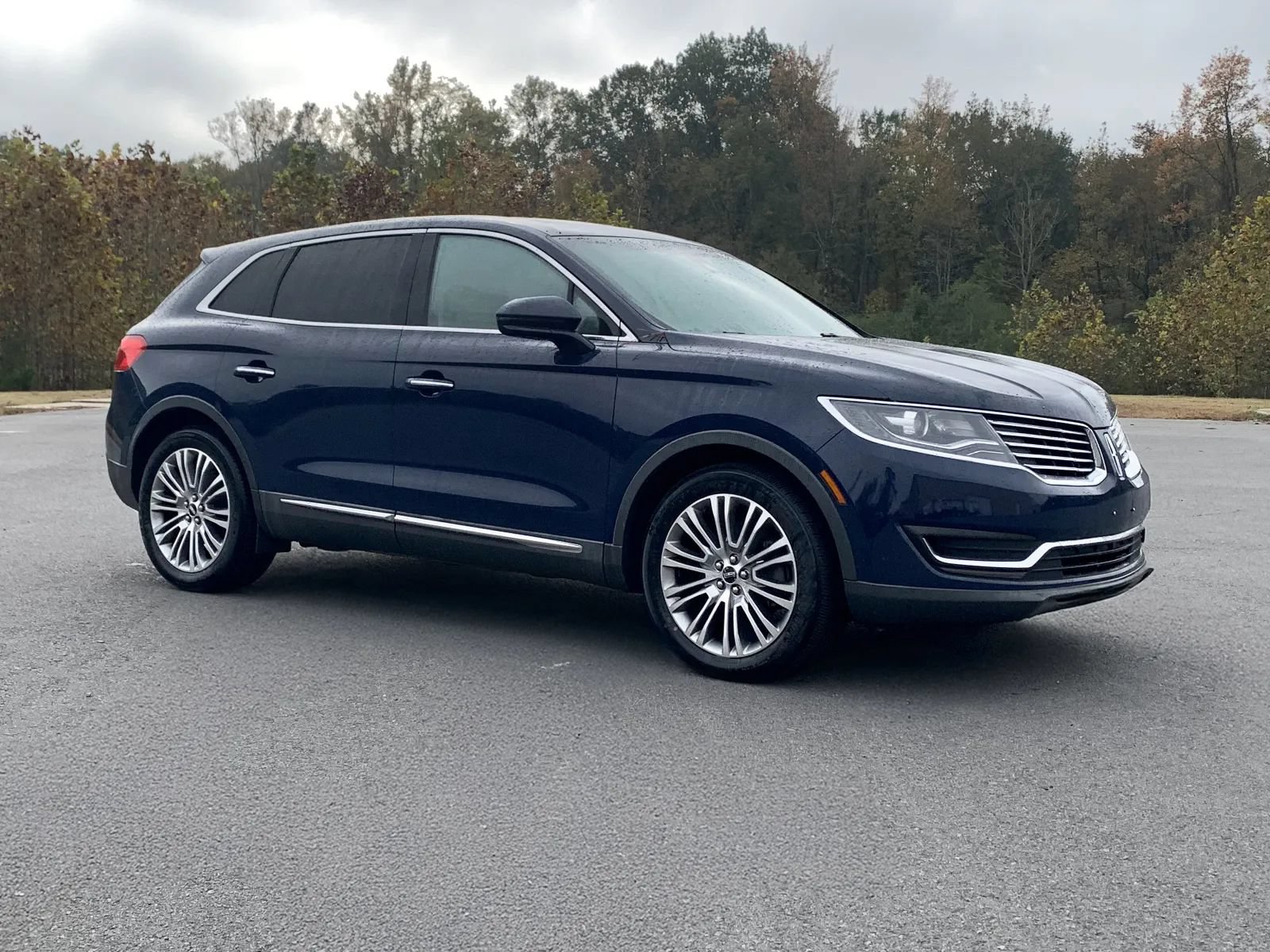 Used 2018 Lincoln MKX Reserve w/ Driver Assistance Package FWD image 1