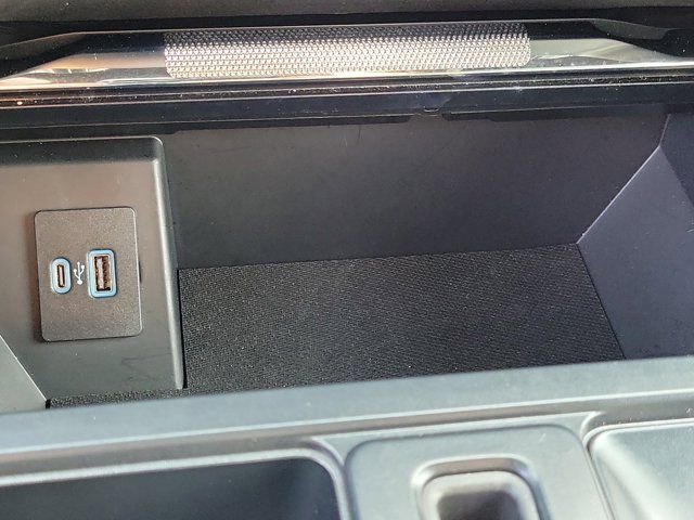 Certified 2024 Ford F150 Lariat w/ FX4 Off-Road Package AWD/4WD image 29