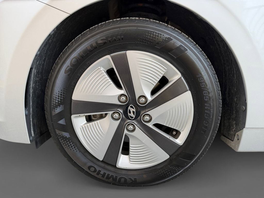 Used 2019 Hyundai Ioniq Blue image 10