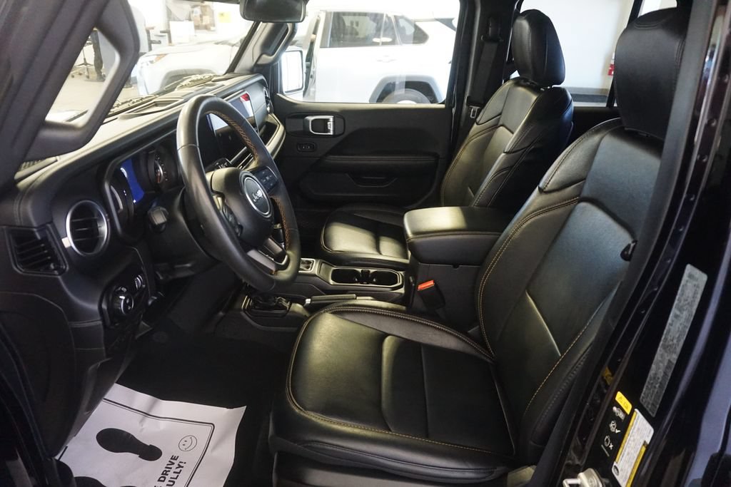 Used 2024 Jeep Gladiator Sport w/ Premium Package AWD/4WD image 20