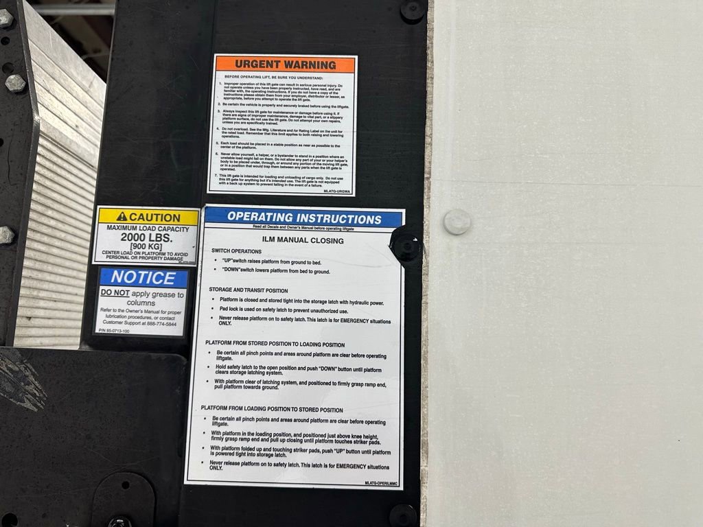 Used 2022 Chevrolet Express 3500 w/ Power Convenience Package image 32