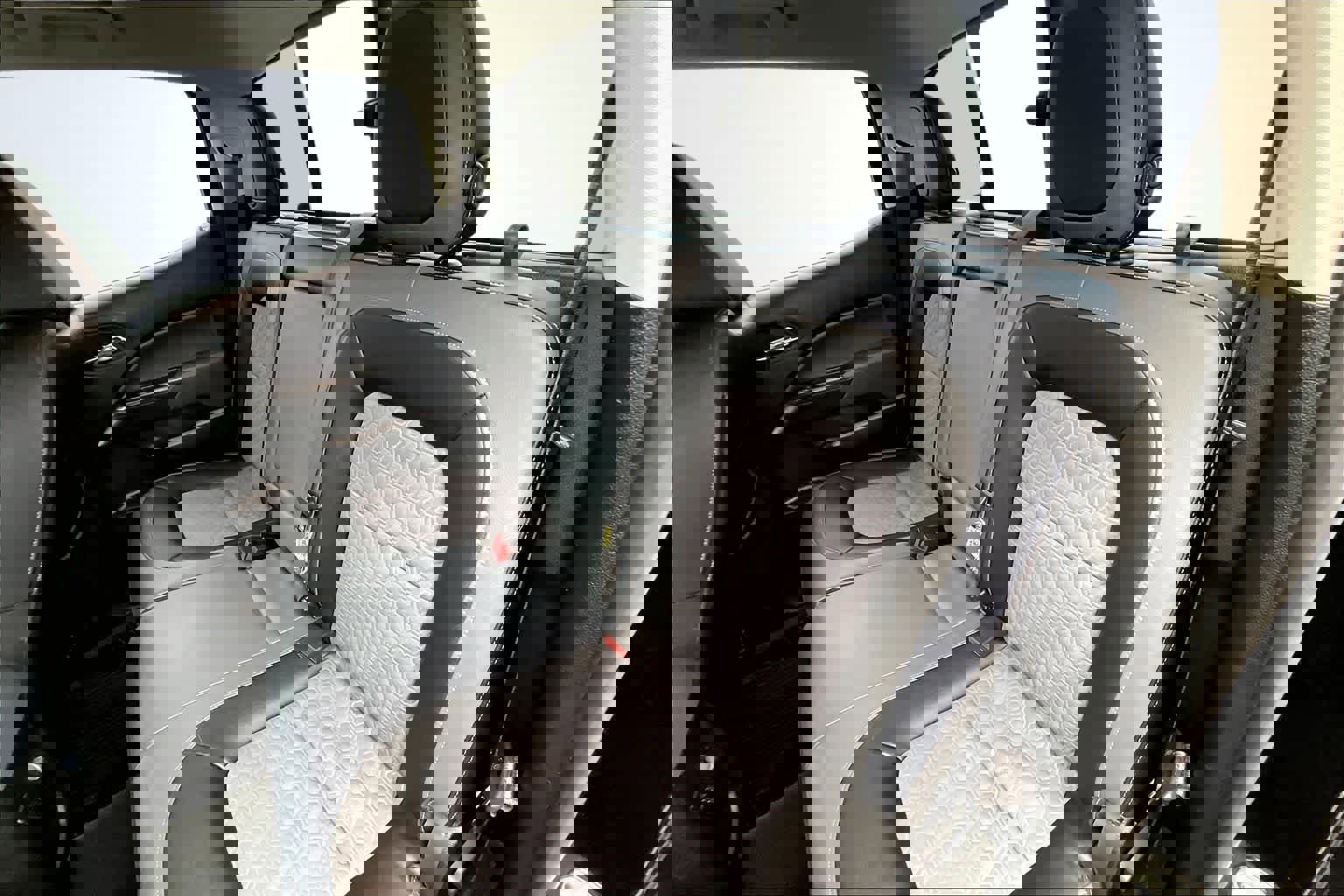 Used 2016 Chevrolet Colorado Z71 image 13