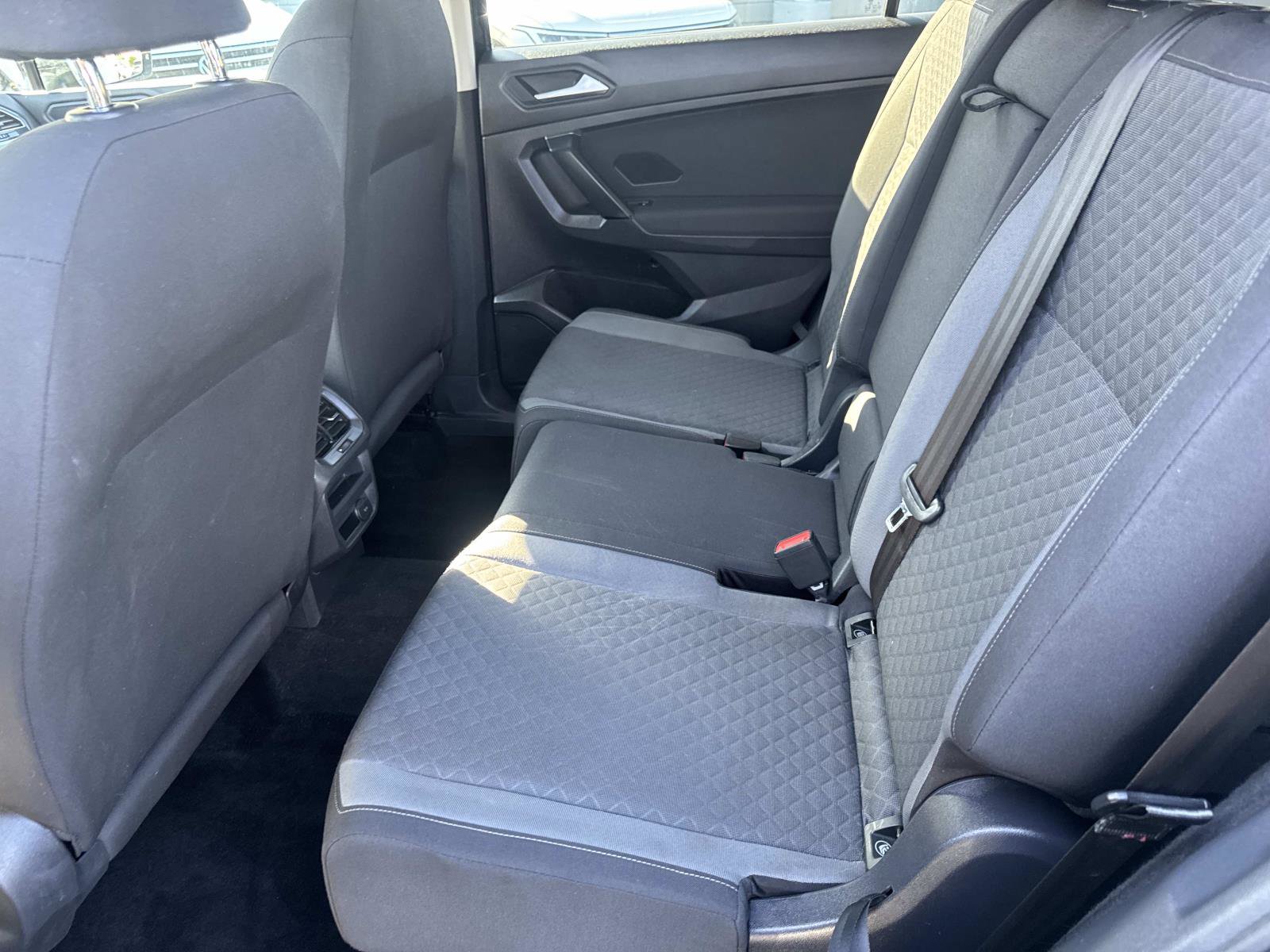 Used 2019 Volkswagen Tiguan S FWD image 10