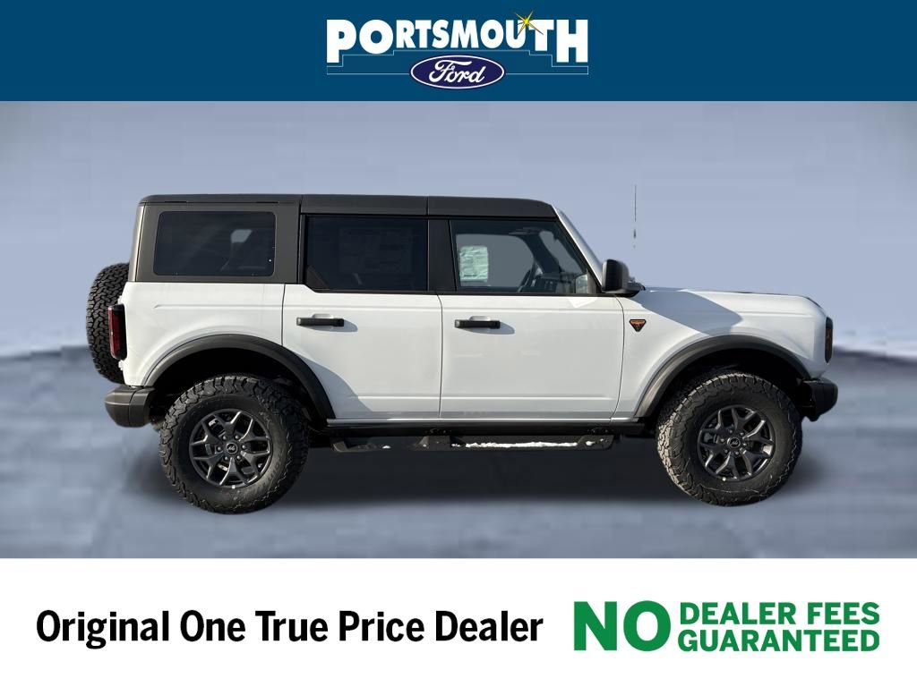 New 2025 Ford Bronco Badlands image 6