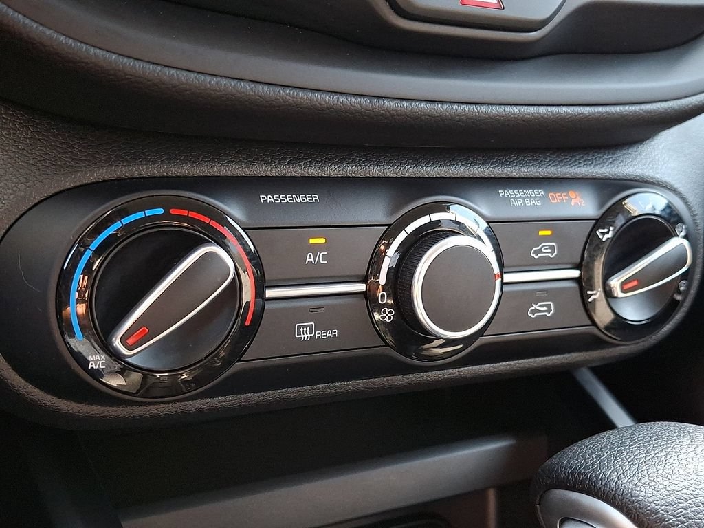 Used 2023 Kia Soul LX FWD image 15