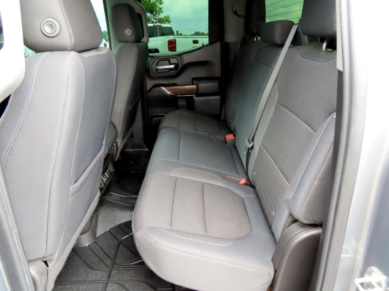 Used 2019 Chevrolet Silverado 1500 RST image 40