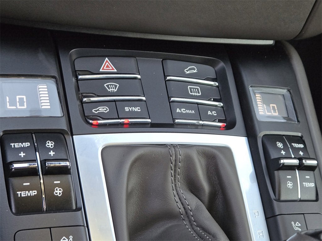 Used 2018 Porsche Macan S image 21